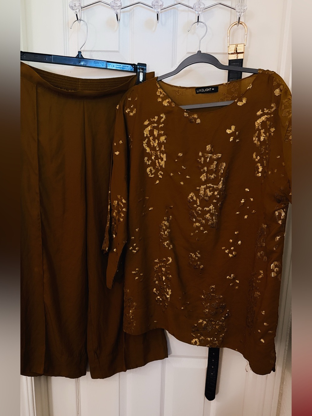 Limelight Brown blouse bottom Set with Subtle Gold sequenced Accents - Picture 1 of 6